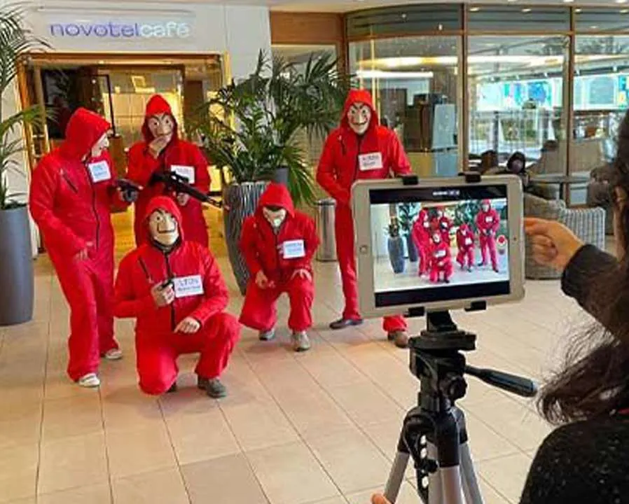Team building make a film